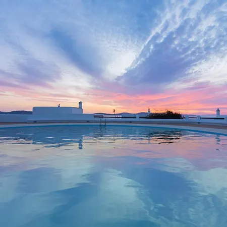 Chloe * Mykonos Town