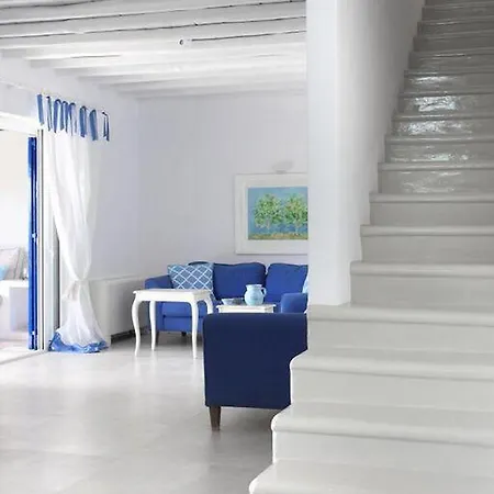 Chloe - Private Beachfront Mykonos Town