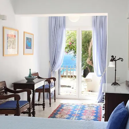 Chloe - Private Beachfront * Agios Ioannis Diakoftis